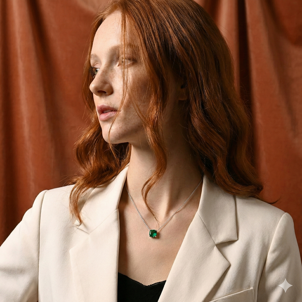 שרשרת תליון אמרלד – יוקרה מעודנת וניצוץ נצחי