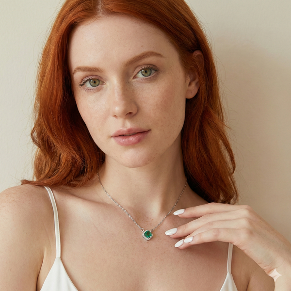 שרשרת גיאומטרית – אמרלד 0.6 קראט