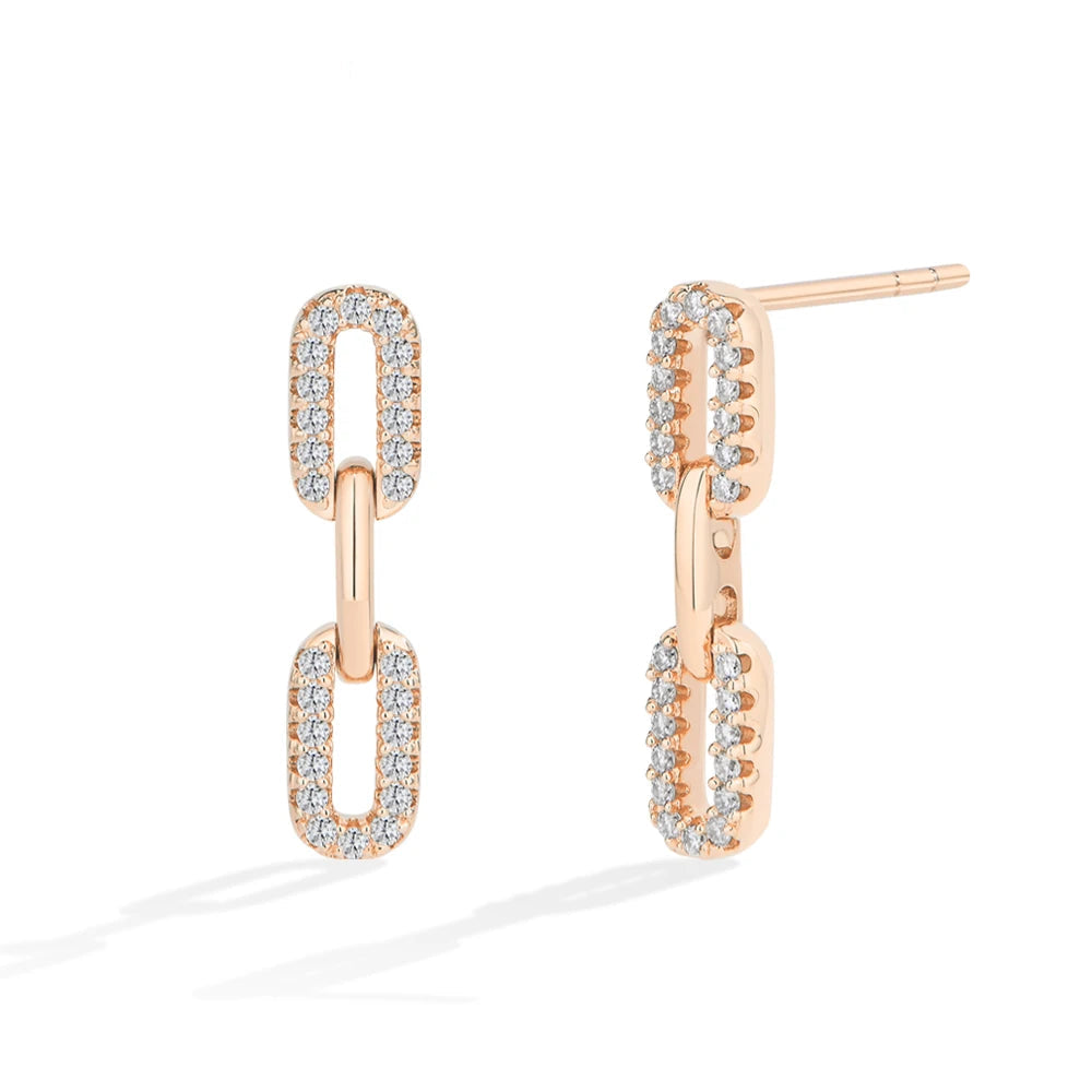 עגילי פייפרקליפ Paperclip משובצים בשילוב מואסניט (0.25 קראט)